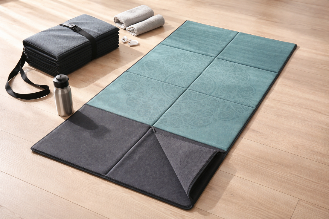 Foldable yoga mat indoor